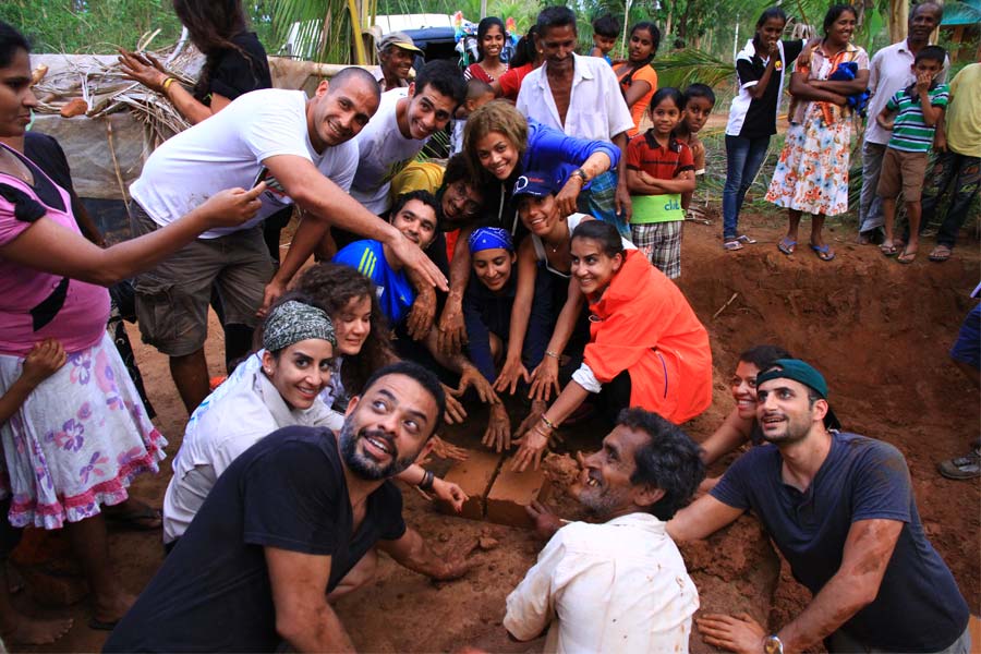 team building activity tuk tuk challenge in Sri Lanka 