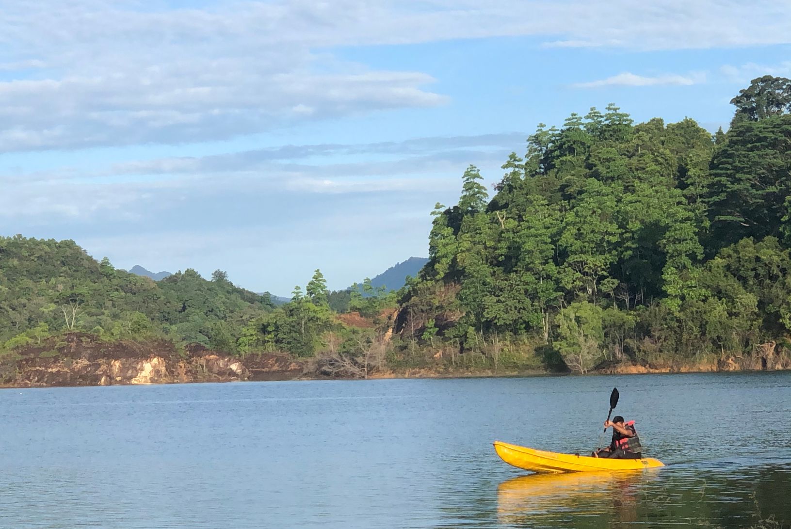 Canoeing at samanalawewa in Sri Lanka
