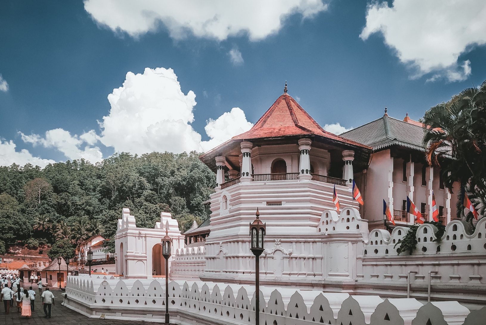 Temple of the tooth relic in Sri Lanka